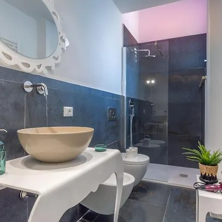 Apartment La Chiarina - A Due Passi Dal Centro Con Posto Auto Privato Siena